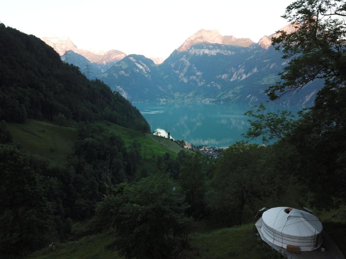 Panorama Jurte Ueber Dem Uri-See A Hotel Sisikon Kültér fotó