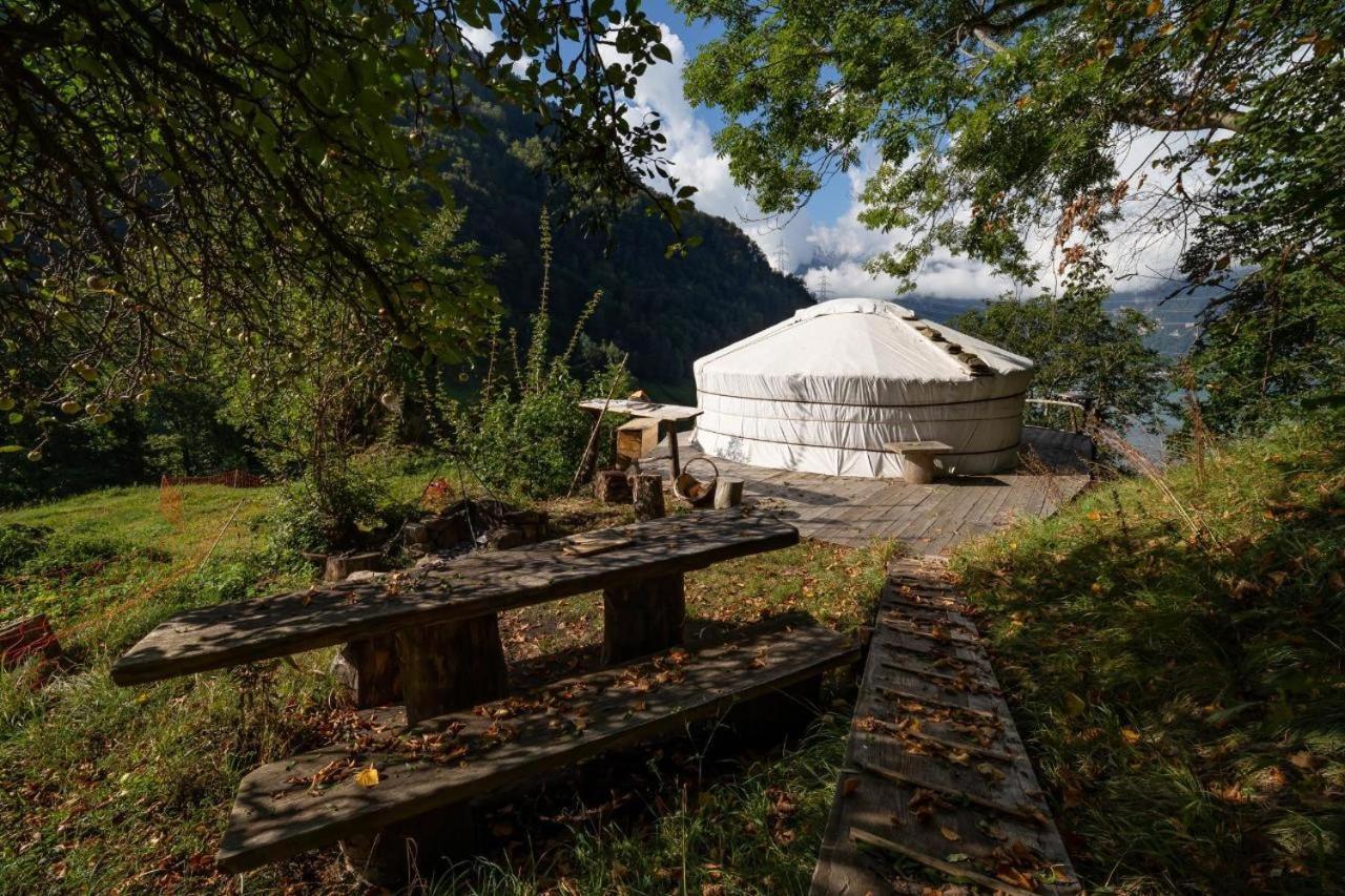 Panorama Jurte Ueber Dem Uri-See A Hotel Sisikon Kültér fotó